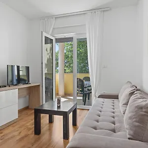 Neea Apartmán