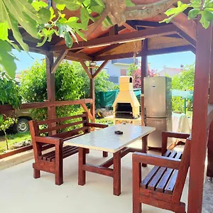 Apartman House Anka, Medulin